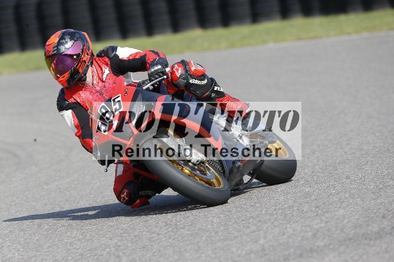 /45 10.08.2025 Plüss Moto Sport ADR/Einsteiger/595